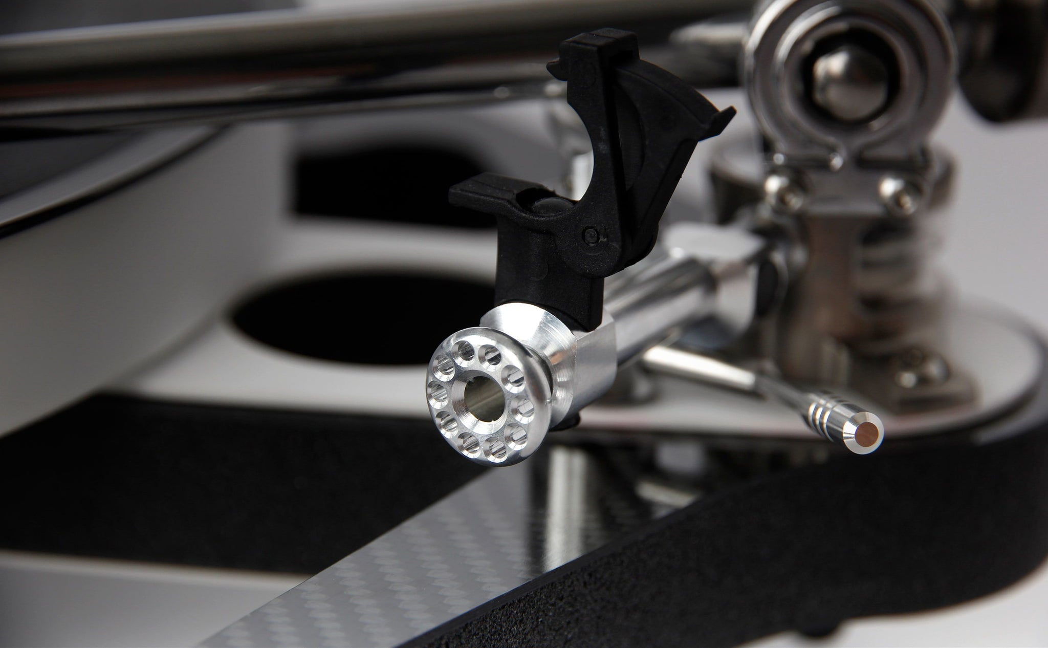 Rega Naia Reference Turntable - Ultra Sound & Vision