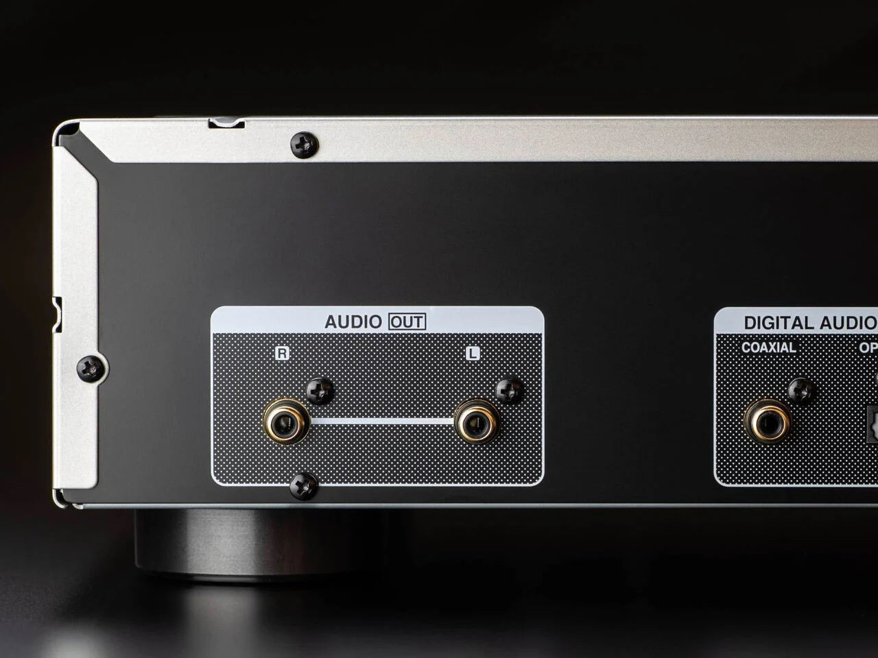 Denon DCD-900NE CD Player - Ultra Sound & Vision