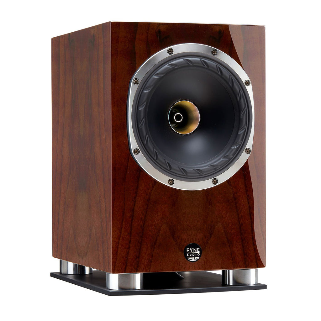Fyne Audio F500SP Bookshelf Speaker - pair - Ultra Sound & Vision